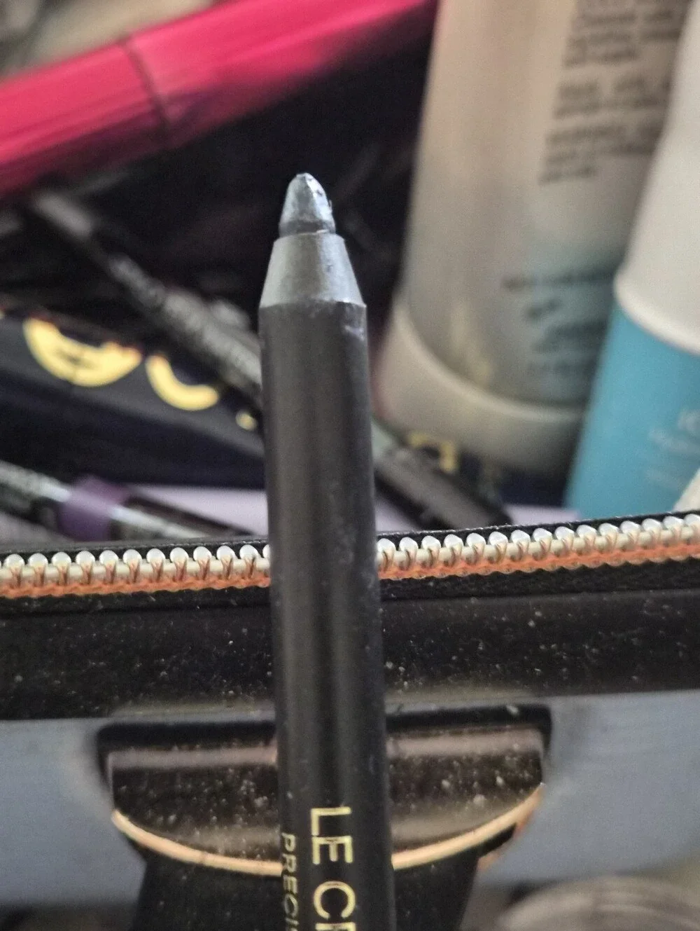Chanel Le CRAYON YEUX Percision Eye Definer Blue Jean. Full Product